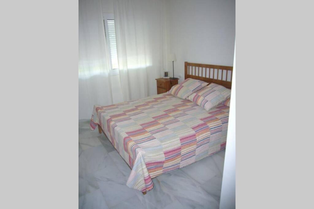 Apartamento En Playa Del Infante Rota Esterno foto