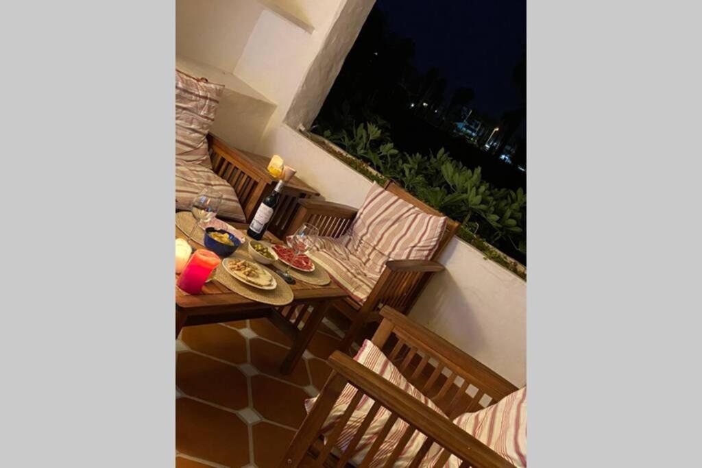 Apartamento En Playa Del Infante Rota Esterno foto