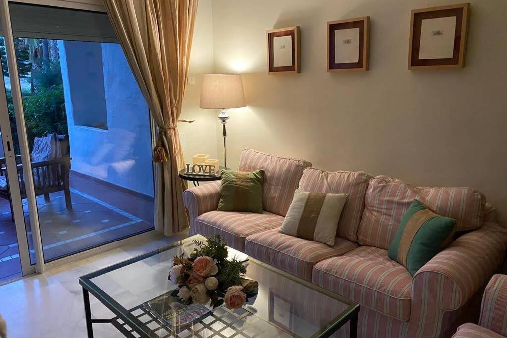 Apartamento En Playa Del Infante Rota Esterno foto