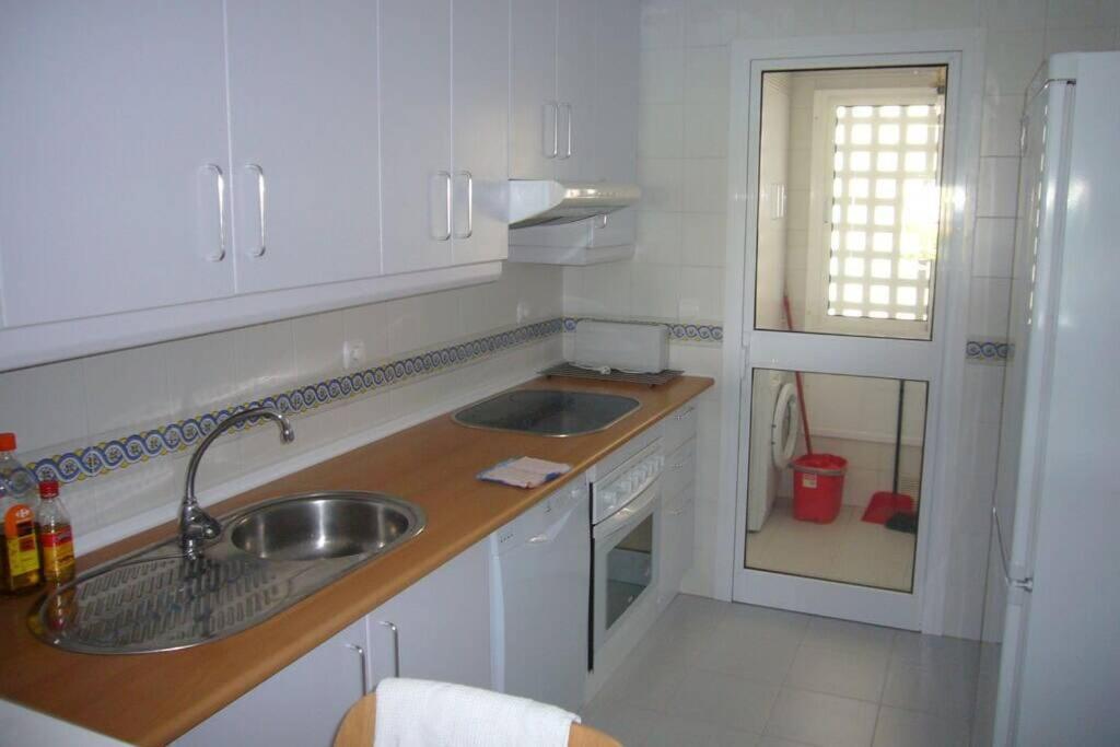Apartamento En Playa Del Infante Rota Esterno foto