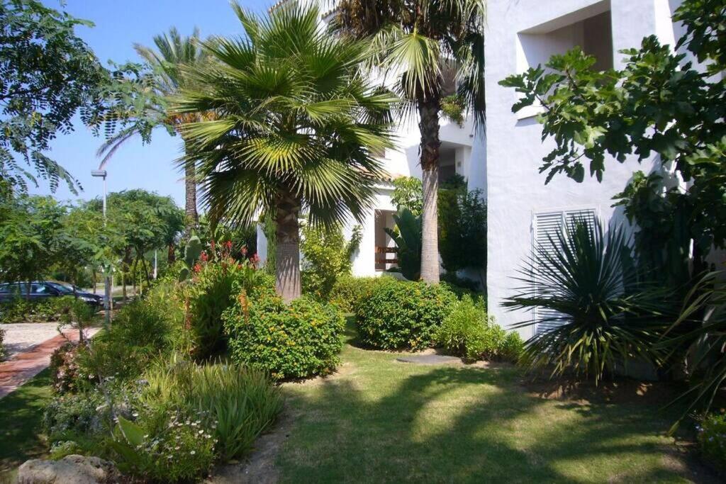 Apartamento En Playa Del Infante Rota Esterno foto