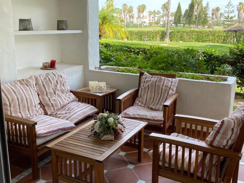 Apartamento En Playa Del Infante Rota Esterno foto